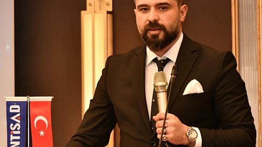 İNTİSAD'da Yeni Dönem: Bayrağı Genç İsim Çağrı Avcu Devraldı