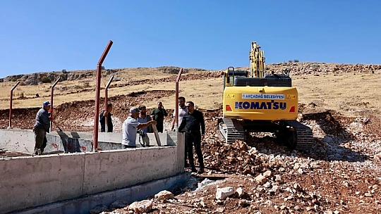 Akçadağ Belediyesi'nden sokak hayvanlarına modern barınak
