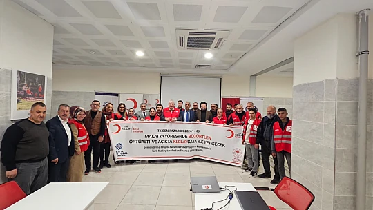 Kadın ve Genç Üreticiye Böğürtlen Desteği: 5 Bahçe Kuruldu