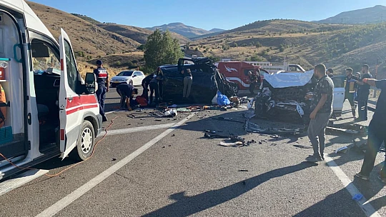 Malatya-Kayseri Yolunda Feci Kaza: 4 Ölü, 2 Yaralı