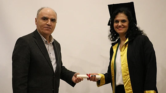 Tezsiz Yüksek Lisans Mezuniyet Töreni Düzenlendi