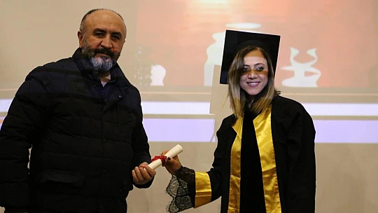 Tezsiz Yüksek Lisans Mezuniyet Töreni Düzenlendi