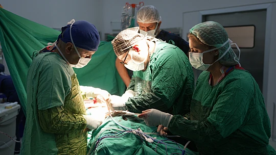 Parsiyel Nefrektomi ile Böbrek Korunarak Tümör Alındı