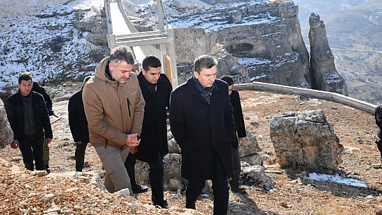Valisi Şahin'den  Levent Vadisi ve Sultansuyu Harasına Ziyaret