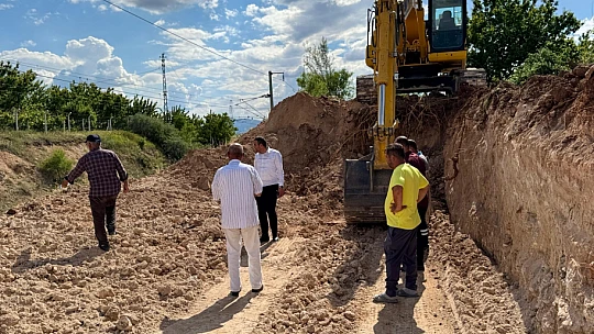 Akçadağ Belediye Başkanı Ulutaş, Altyapı Çalışmalarını Sahada Takip Etti