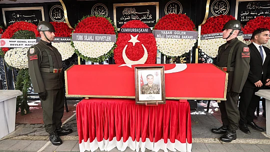 Pütürgeli Şehit Ahmet Gültekin İçin Gözyaşlarıyla Veda
