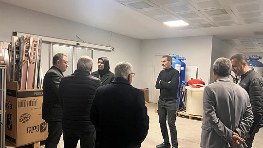 Maldia Derneği'nden Hastaneye 15 Tekerlekli Sandalye Bağışı