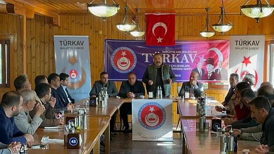 Fendoğlu, TÜRKAV Üyeleriyle Malatya'nın Geleceğini Görüştü
