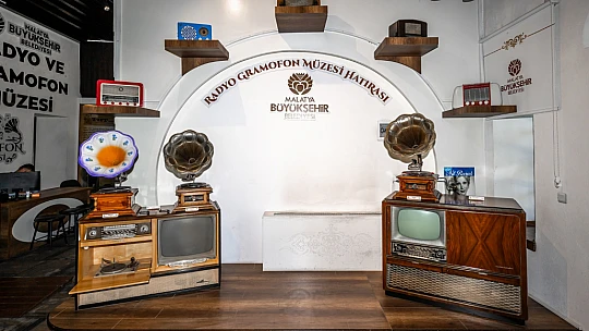 Türkiye'nin En Büyük Ve En Nitelikli Radyo Ve Gramofon Müzesi Malatya'da