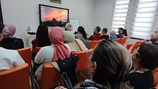 Işığı Yakalayın: Dijital Fotoğrafçılık Eğitimleri Başladı...