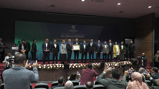 Bakan Kurum'a Malatya Fahri Hemşehrilik Beratı Takdim Edildi