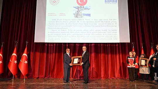 Hüzün ve Gurur Bir Arada: Kahramanlara Anlamlı Tören
