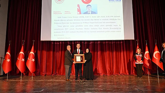 Hüzün ve Gurur Bir Arada: Kahramanlara Anlamlı Tören