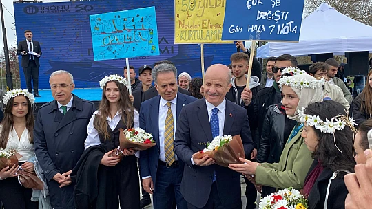 İnönü Üniversitesi 50. Yılını Coşkuyla Kutladı