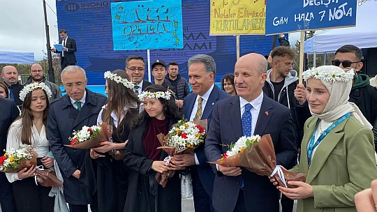 İnönü Üniversitesi 50. Yılını Coşkuyla Kutladı