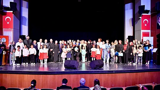 Malatyalı Kadınların İlk Konseri Alkışlarla Geçti