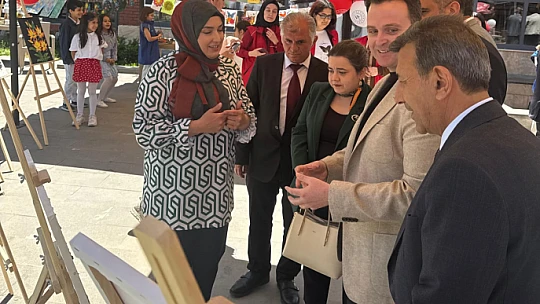 Pütürgeli Gençler Sanatlarını Sergiledi