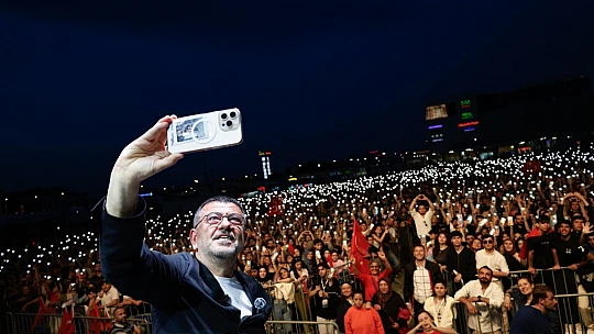 Veli Ağbaba: 'Bu Şehir Gençlerin Işığıyla Aydınlanacak'