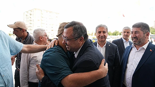 Ali Bakan: 'Bu milletin adı kardeşlik, soyadı Türkiye'