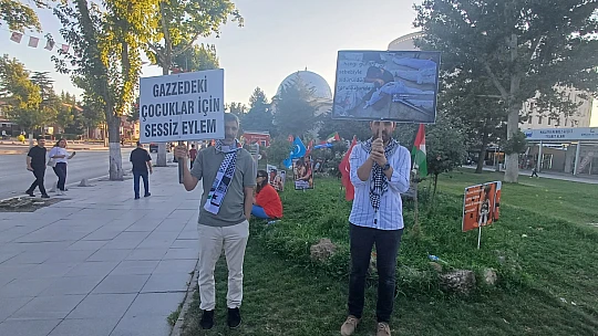 Gazze İçin Malatya'da 365 Günlük Vicdan Nöbeti
