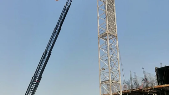 Kule Vinçte Bayıldı: 30 Metre Yüksekte Mahsur Kaldı!