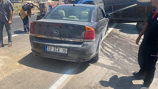 Traktör ve Otomobil Çarpıştı, 2 Yaralı