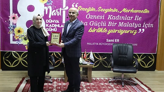 120 Kadına Sertifika Verildi