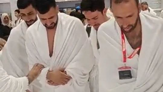 Malatyalı Umreciler Kâbe'yi Gözyaşlarıyla Selamladı
