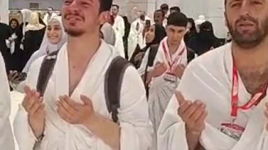 Malatyalı Umreciler Kâbe'yi Gözyaşlarıyla Selamladı