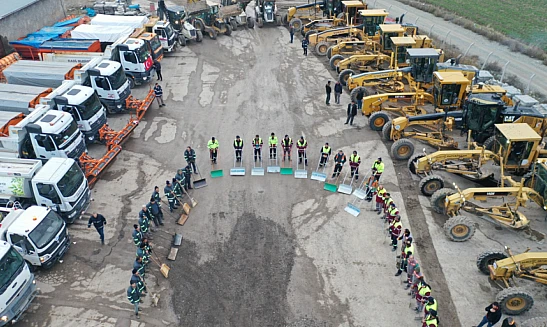 Elazığ'da Kar Mesaisi: 215 Personel Görevde