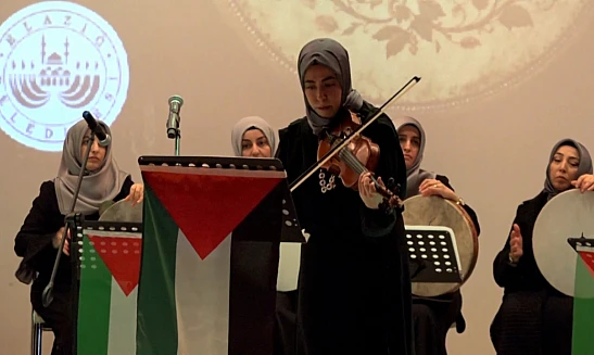 Kadınlara Özel Konserle Elazığ'da Manevi Atmosfer