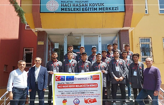 14 öğrenci Almanya'da araç teknik servisinde staj yaptı.