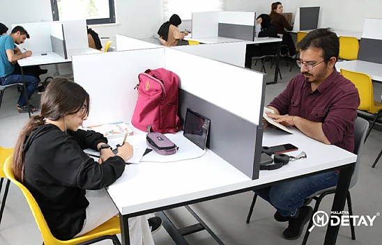 Ahmet Kekeç Semt Kütüphanesini iki yılda 49 bin kişi kullanıldı.