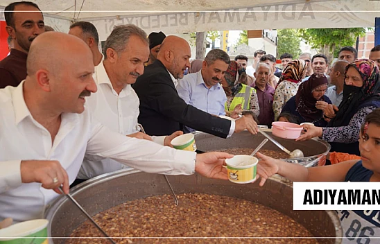 Başkan Kılınç' Tan Vatandaşlara Aşure İkramı