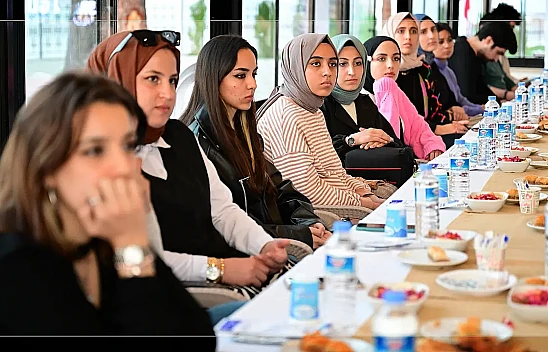 Güder: 'Amacımız Öğrencilerimizi İyi Okullara Yönlendirmek'tir...