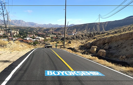 Latif Okyay: Darende'ye 100 kilometre sathi kaplama yapıldı...