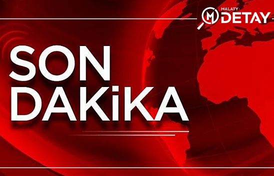 Malatya'da ağır hasarlı 4 katlı bina çöktü