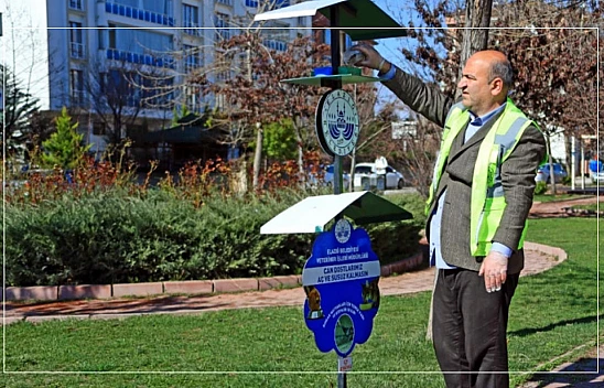 Ramazan ayı için şehir genelindeki park ve bahçelere mama ve su bırakıldı