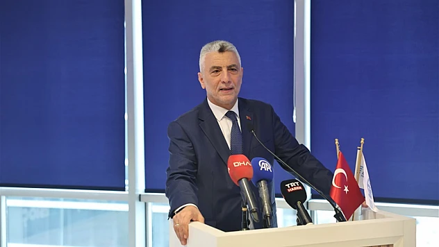 Bolat: Döviz Dengede, Rezervler Güçlü