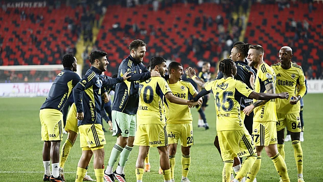 Fenerbahçe, Gaziantep FK'yı 4-0'la geçti