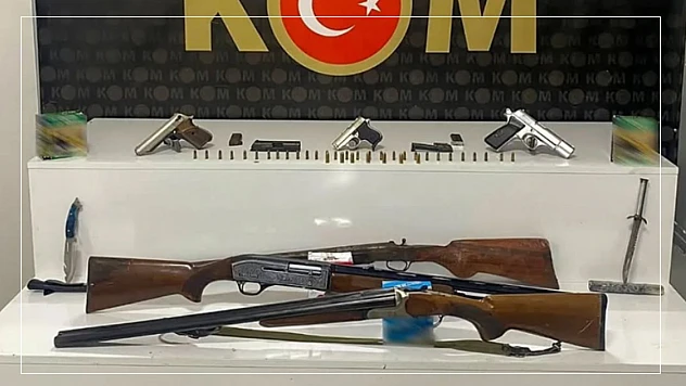 KOM Ekiplerinden Silah Kaçakçılığına Darbe
