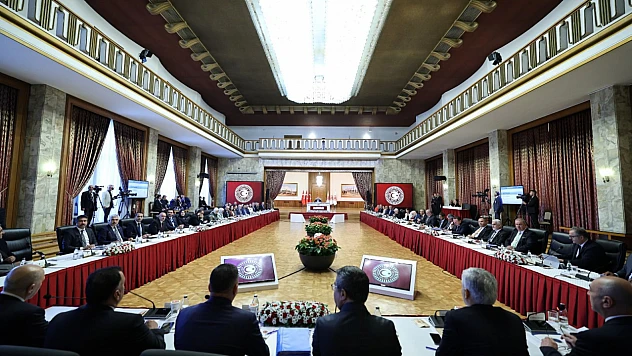 TBMM Milli Dayanışma Komisyonu'nda 10 İlin Baro Başkanı Konuştu