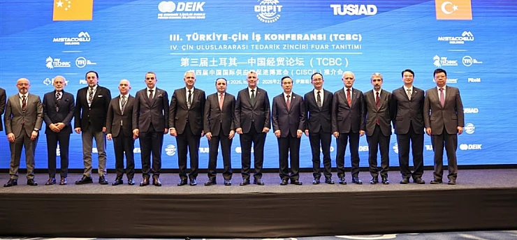 Bakan Bolat: Türkiye'de 1419 Çin Firması Faaliyet Gösteriyor