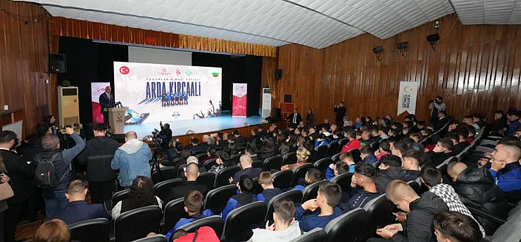 Camii Yalnızca Bir İbadethane Değil, Manevi ve Sosyal Bir Merkez