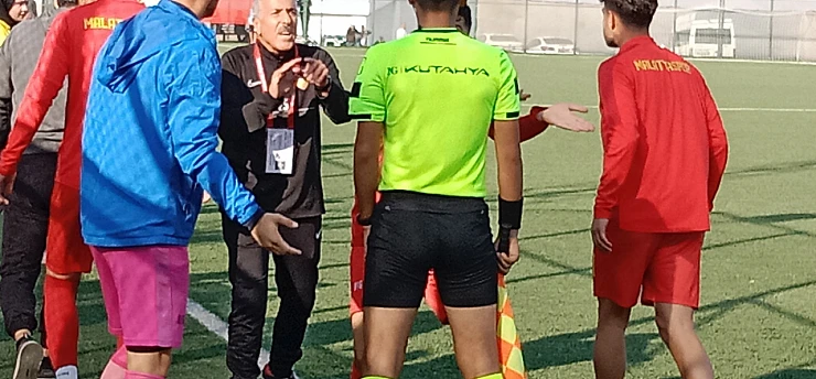 Futbolun Kalbi Sahada, Sorun Adalette