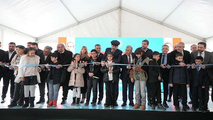 Bakan Tekin, Elazığ'da Eğitim Kurumlarının Toplu Açılış Törenine Katıldı