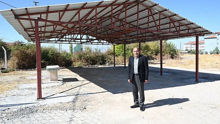 Başkan Geçit'in Talimatıyla Suluköy Mezarlığı Düzenlendi