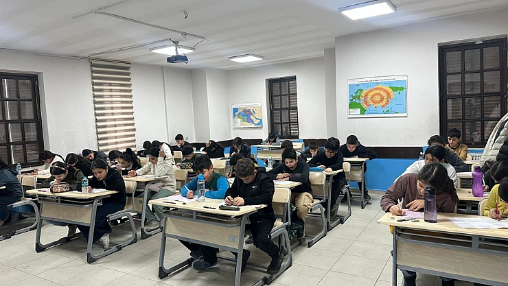 Büyükşehir'den 1350 Öğrenciye Ücretsiz Deneme Sınavı