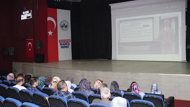 Elazığ Belediyesi'nde Kadın Kursiyerlere Yönelik Eğitim Semineri Düzenlendi