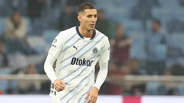 Fenerbahçe'ye Lyon Maçı Öncesi Kötü Haber: Mert Müldür Sakatlandı